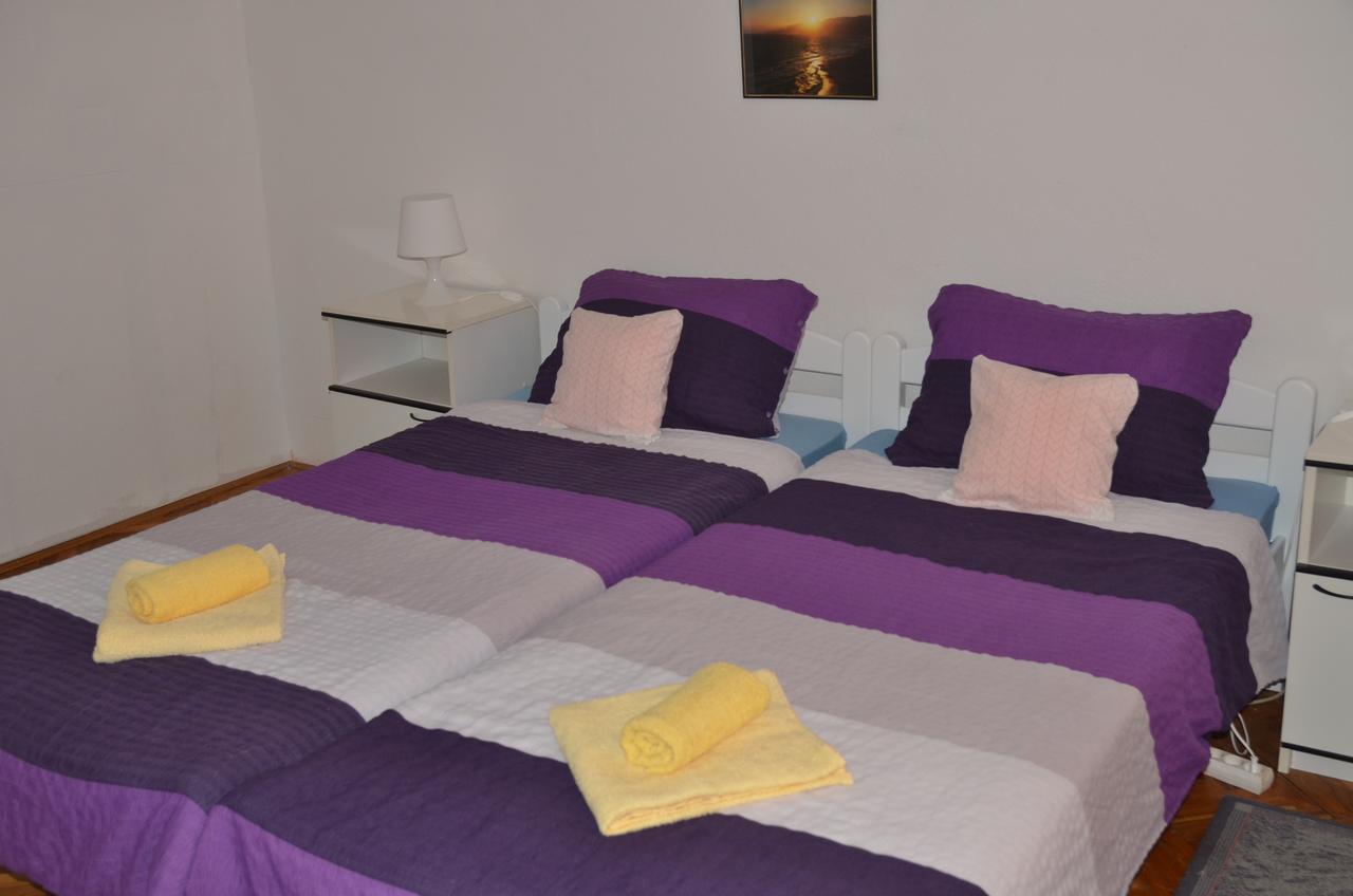 Rooms Mila Rezovac Esterno foto